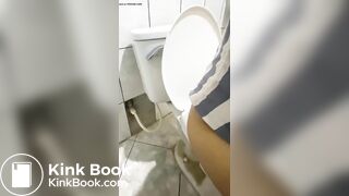 Girl Toilet Fart