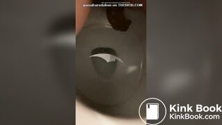 妻のうんちでタイのといれです