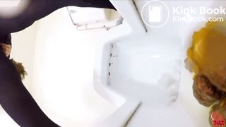 cute girl pooping - video 20