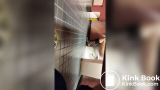 Girl Pooping - video 112