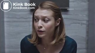 Woman shitting on the toilet - video 2