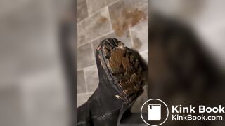 Women playing with overknee boots and shit