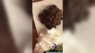 Girl takes big shit - video 5