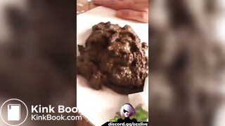 Girl takes big shit - video 5
