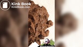 Girl takes big shit - video 5