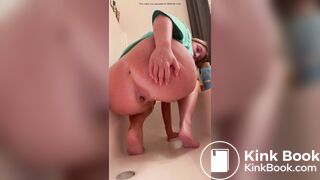 Laura dropping some shit