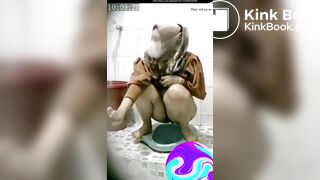 Indonesian hijabi girl shitting rapidly