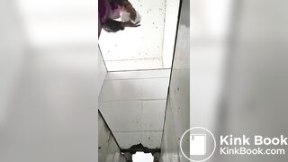 PEEPING AT CHINESE GIRLS USING THE RESTROOM.video-052