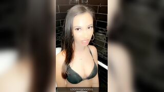 Toilet talks and girl gossip