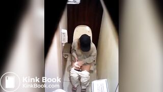 PEEPING AT CHINESE GIRLS USING THE RESTROOM.video-067