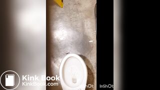 Myeish shitting without panties on