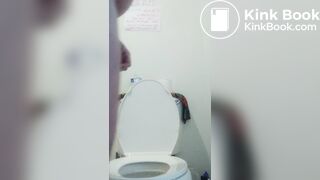 Pooping backwards - video 3
