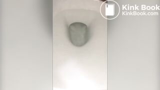 Sexy girl pooping 1.9