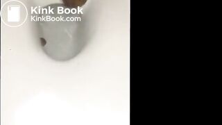 Sexy girl pooping 1.9