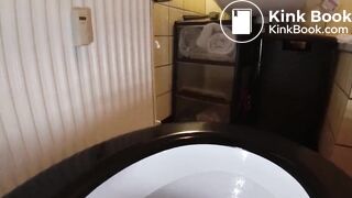 She makes a poo - video 11