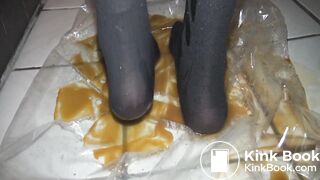 girl shits - video 32