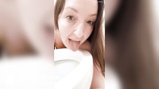 REAL shit covered MILF Em