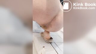 Shitting iranian milf