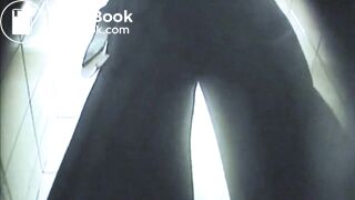 Sexy milf poop - video 3