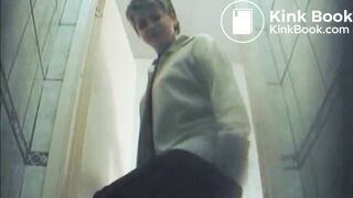 Sexy milf poop - video 3