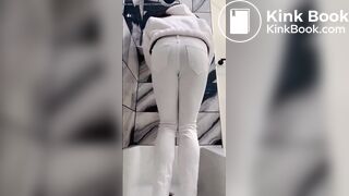 Diarrhea in white pants - video 2