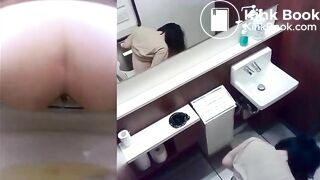 PEEPING AT CHINESE GIRLS USING THE RESTROOM.video-066