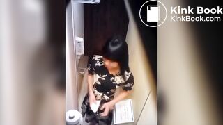 PEEPING AT CHINESE GIRLS USING THE RESTROOM.video-064