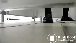 PEEPING AT CHINESE GIRLS USING THE RESTROOM.video-058