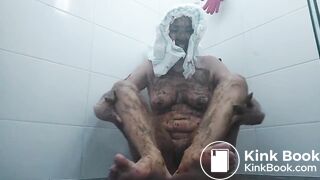 Disgusting diaper play