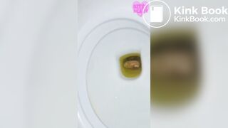 Girls Pooping Selfie - video 100
