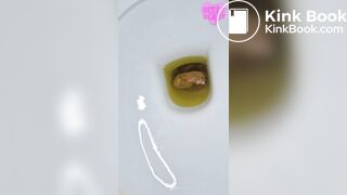 Girls Pooping Selfie - video 100