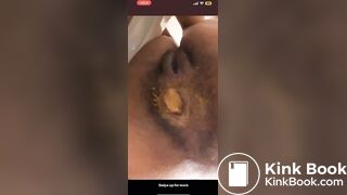 Girl pooping - video 670