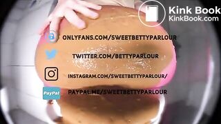 Big ass diarrhea pants