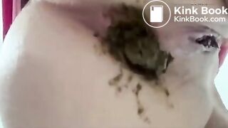 Shitting - video 731