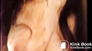 Se masturba chupando su caca gimiendo como animal