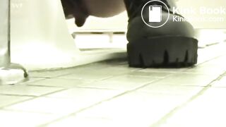 japanese toilet - video 148