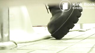 japanese toilet - video 148