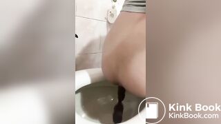 pooping - video 760