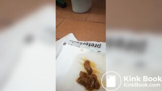 Brasileira mineira submissa cagando