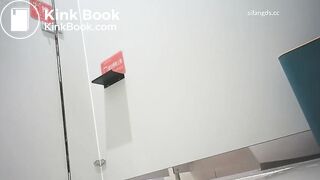 PEEPING AT CHINESE GIRLS USING THE RESTROOM.ZZA_89