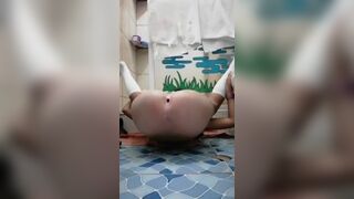Pooping in weird positions