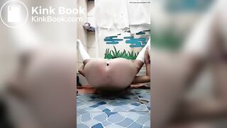 Pooping in weird positions