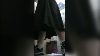 PEEPING AT CHINESE GIRLS USING THE RESTROOM.ZZA_71
