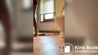 Red Shorts Poop - video 2