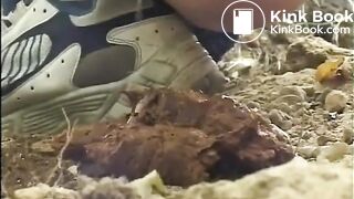 A poo in nature..