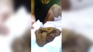 this milf takes the most beautiful shits