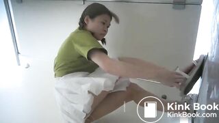 PEEPING AT CHINESE GIRLS USING THE RESTROOM.ZZA_83