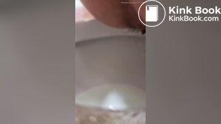 girl with very hairy pussy pooping and farting