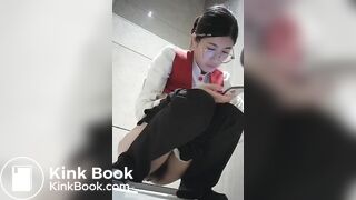 Peeping at Chinese girls using the restroom.XXF_01