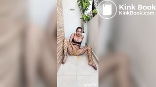 Colombian girl masturbating and pooping